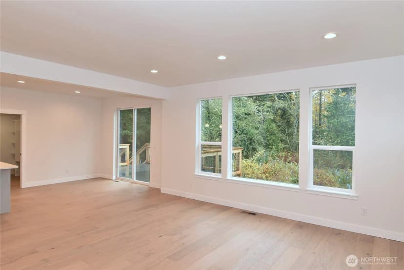 Property photo for 1105 Whidbey Street, Bellingham photo 8