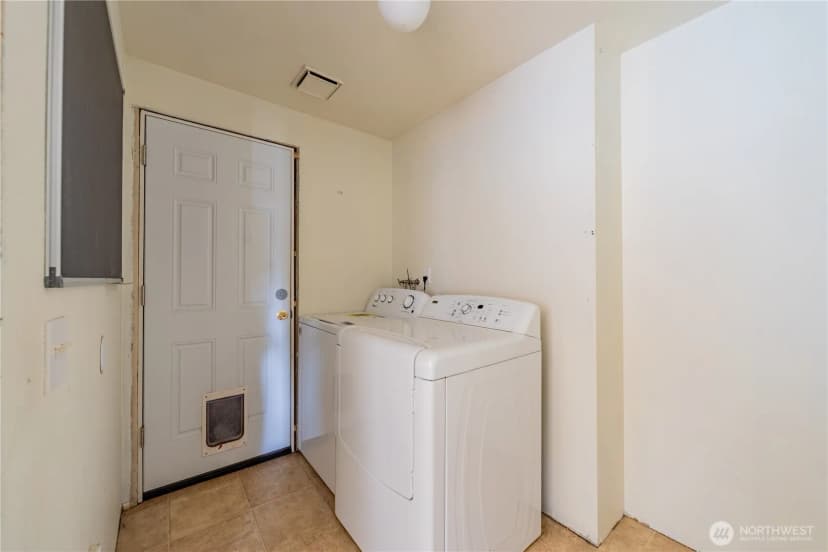 Property photo for 9103 Quinault Drive Ne, Olympia photo 20