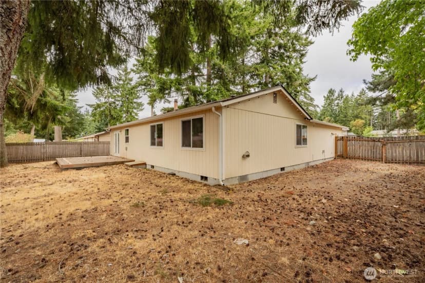 Property photo for 9103 Quinault Drive Ne, Olympia photo 23