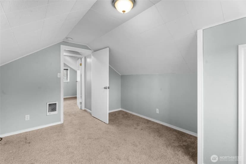 Property photo for 467 22nd Avenue, Longview photo 20