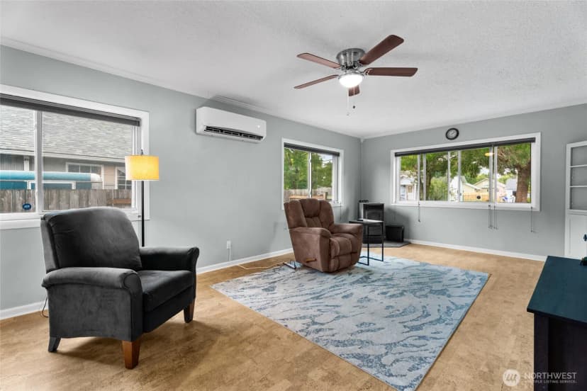 Property photo for 467 22nd Avenue, Longview photo 8