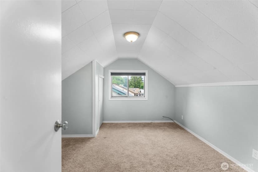 Property photo for 467 22nd Avenue, Longview photo 21
