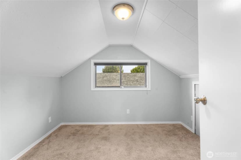Property photo for 467 22nd Avenue, Longview photo 22