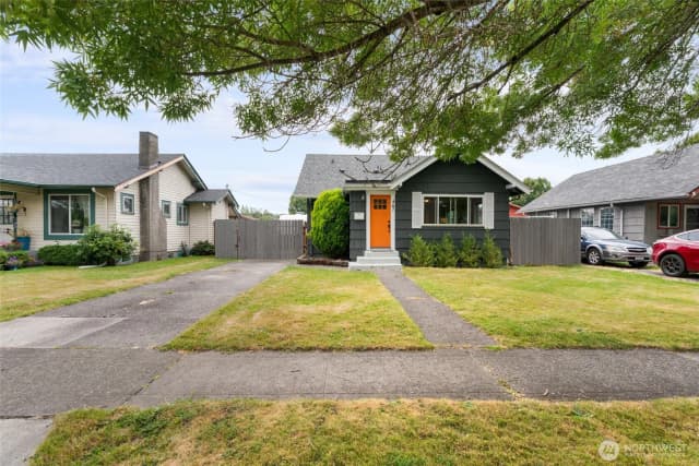 Property photo for 467 22nd Avenue, Longview