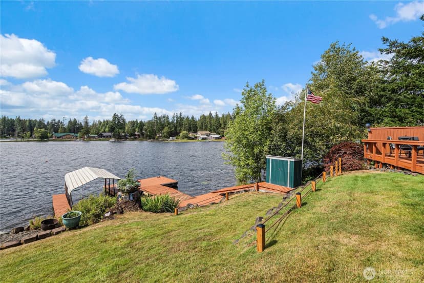 Property photo for 40 E Martha Reed Way, Shelton photo 33