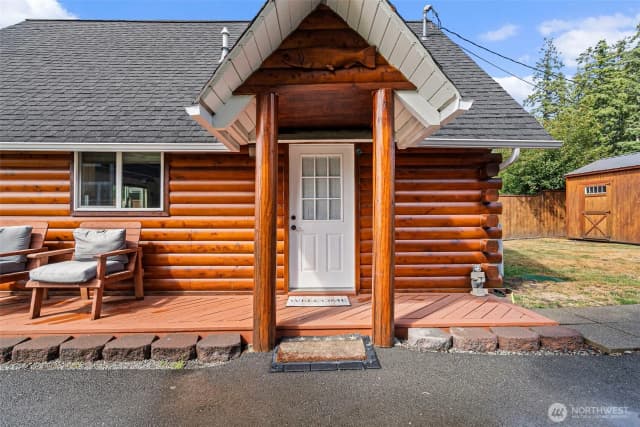 Property photo for 40 E Martha Reed Way, Shelton photo 4