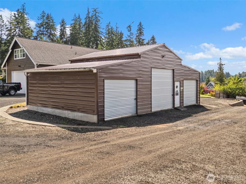 Property photo for 40 E Martha Reed Way, Shelton photo 26