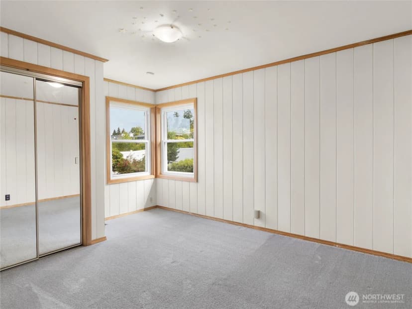 Property photo for 933 S Mountain View Avenue, Tacoma photo 25