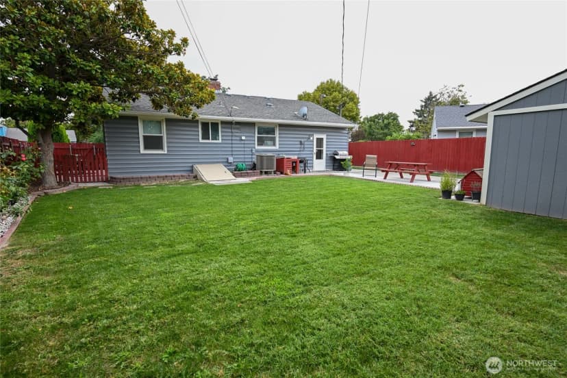 Property photo for 2310 W 1st Avenue, Kennewick photo 19