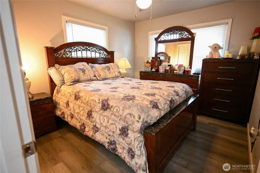 Property photo for 2310 W 1st Avenue, Kennewick photo 13