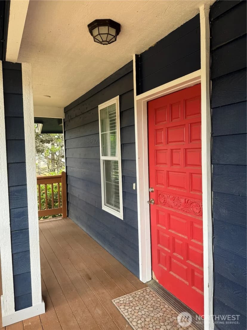 Property photo for 13208 Pacific Way, Long Beach photo 8
