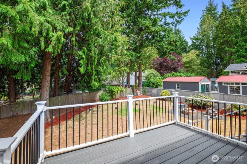 Property photo for 679 Ne Conifer Drive, Bremerton photo 22