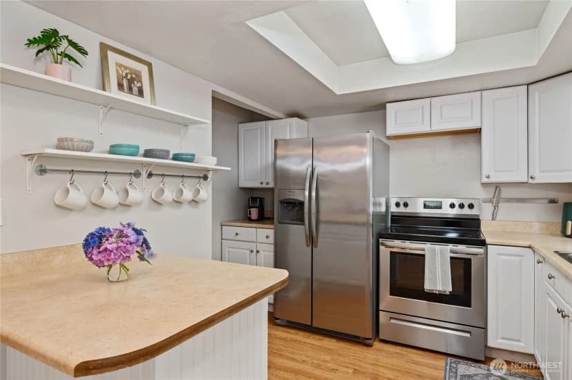 Property photo for 679 Ne Conifer Drive, Bremerton photo 9