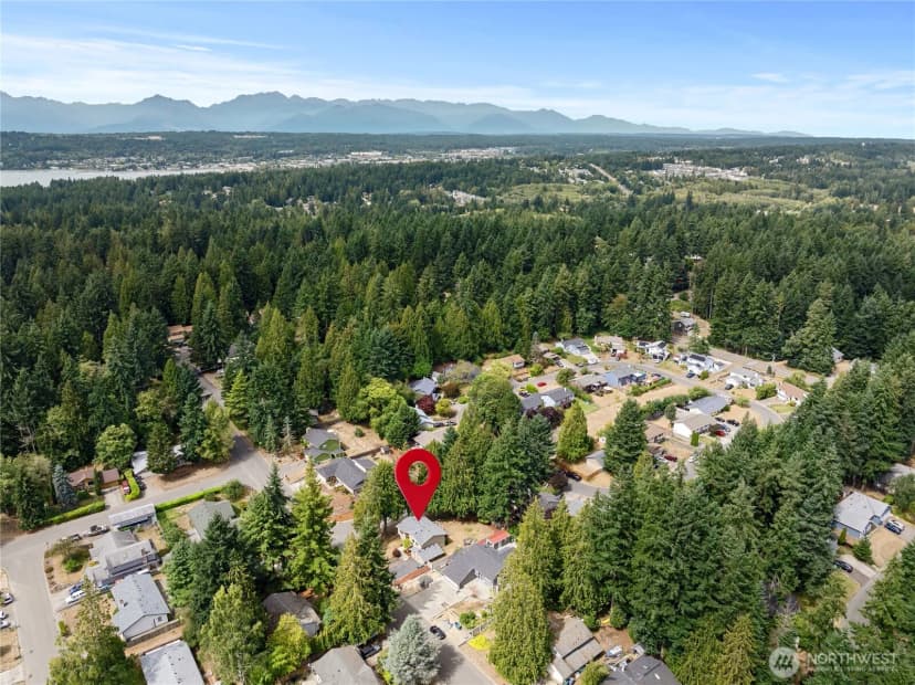 Property photo for 679 Ne Conifer Drive, Bremerton photo 23