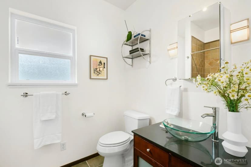 Property photo for 15153 Se Newport Way, Bellevue photo 25