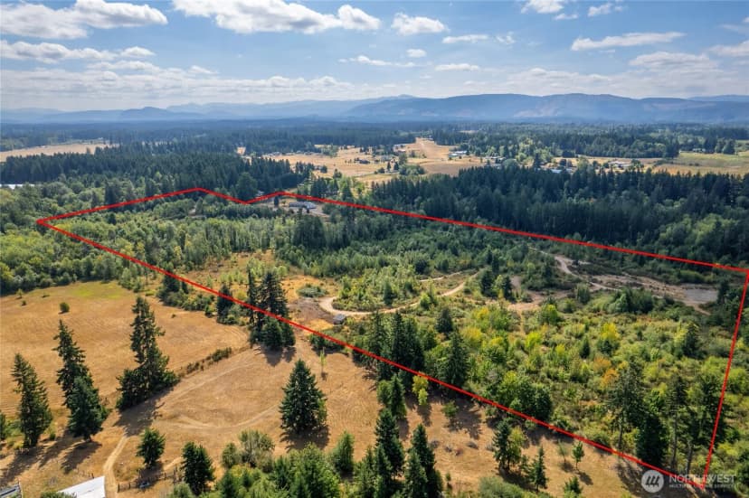 Property photo for 13945 Se Morris Road, Yelm photo 2