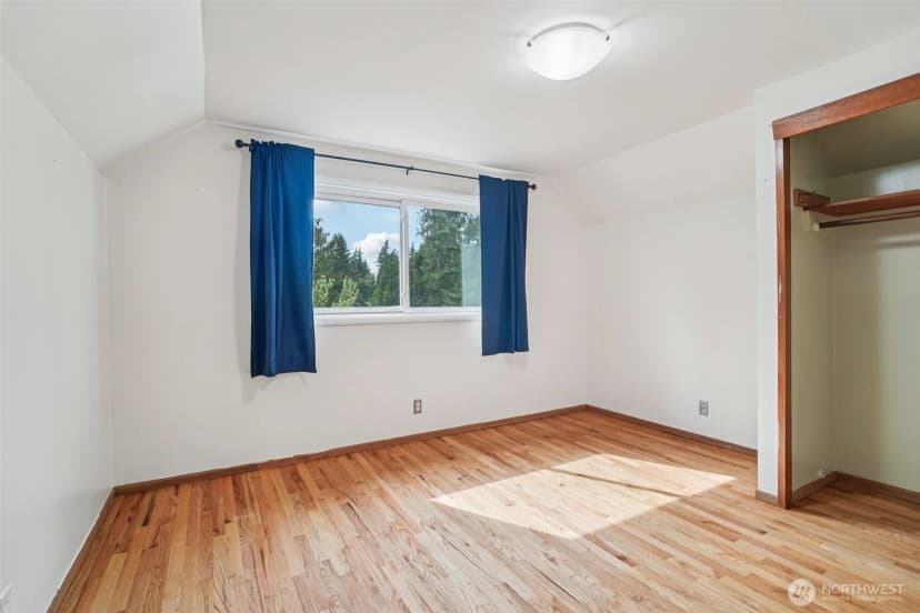 Property photo for 7123 192nd Place Sw, Lynnwood photo 14