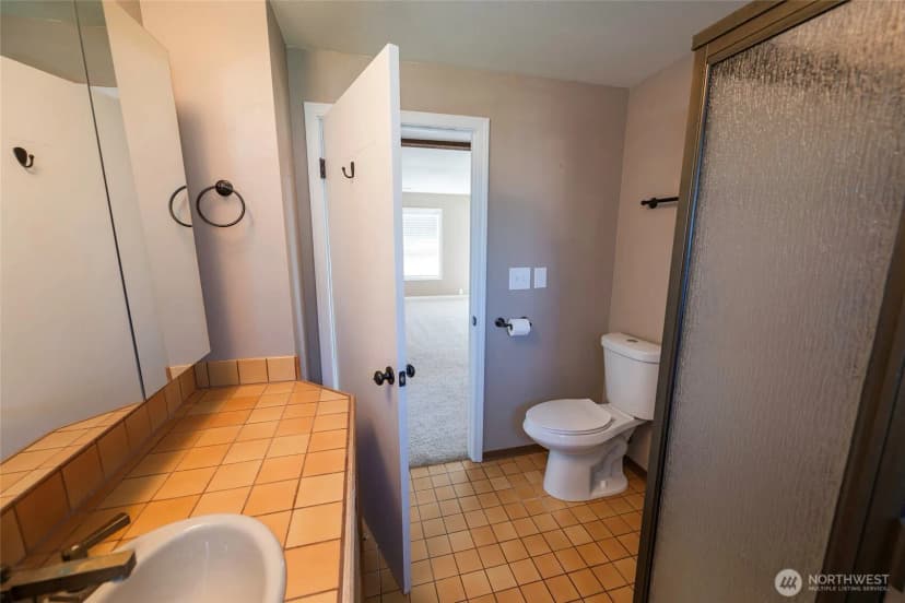 Property photo for 2461 Plaza Way, Walla Walla photo 37