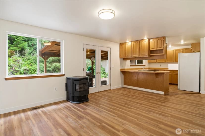 Property photo for 1170 Nw Pioneer Hill Road, Poulsbo photo 8