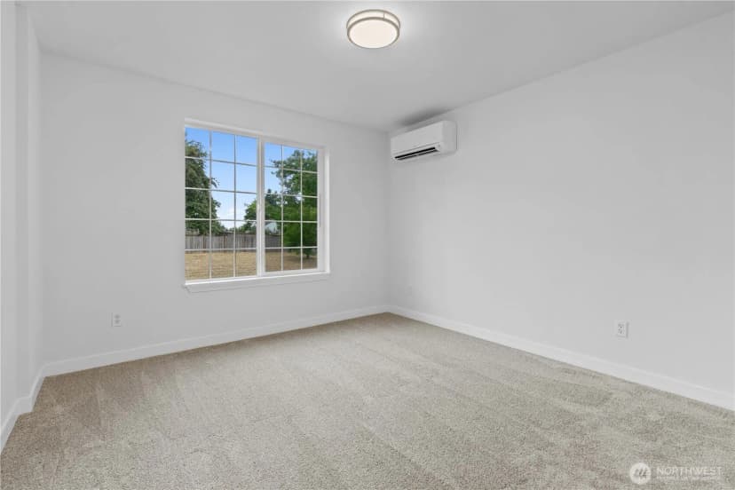 Property photo for 29105 11th Avenue E, Roy photo 14