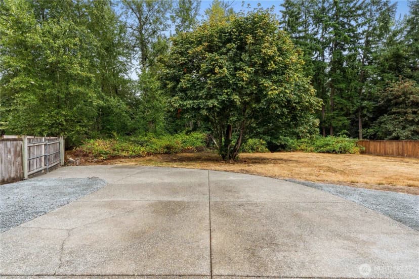 Property photo for 29105 11th Avenue E, Roy photo 29