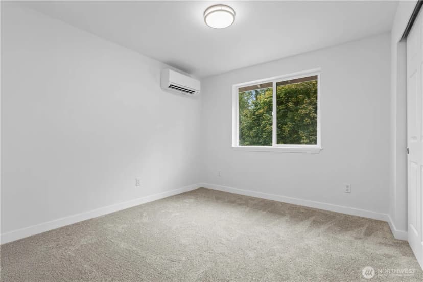 Property photo for 29105 11th Avenue E, Roy photo 12