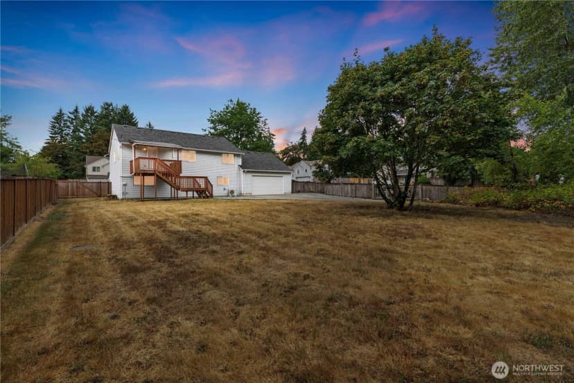 Property photo for 29105 11th Avenue E, Roy photo 3