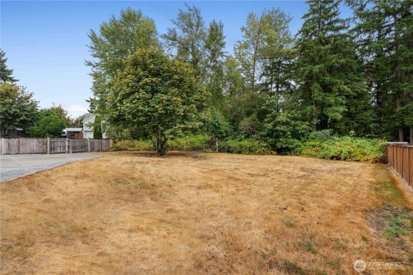 Property photo for 29105 11th Avenue E, Roy photo 24