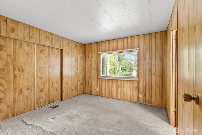 Property photo for 940 Yoder Lane Ne, Bremerton photo 18
