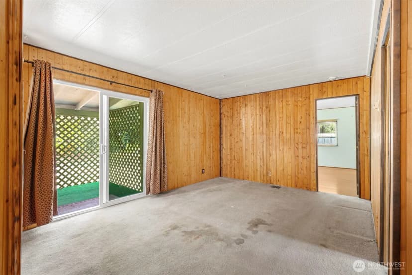 Property photo for 940 Yoder Lane Ne, Bremerton photo 11