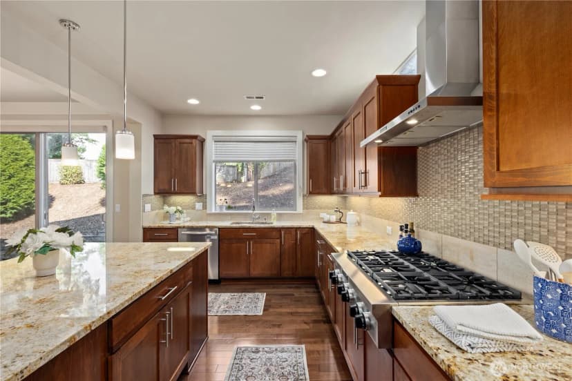 Property photo for 4832 243rd Circle Se, Sammamish photo 18
