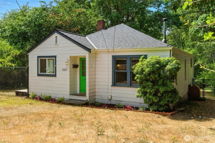 Property photo for 2217 Winfield Avenue, Bremerton photo 5