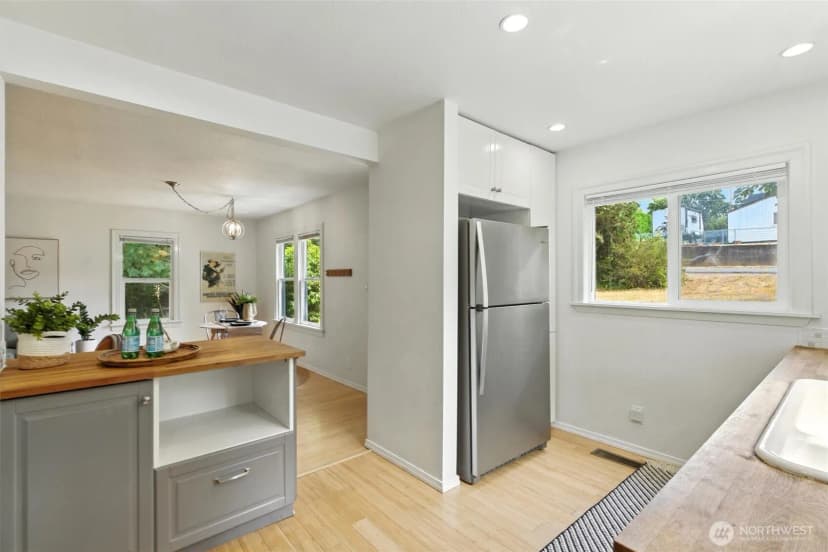 Property photo for 2217 Winfield Avenue, Bremerton photo 14