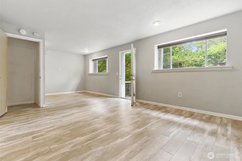 Property photo for 2217 Winfield Avenue, Bremerton photo 25