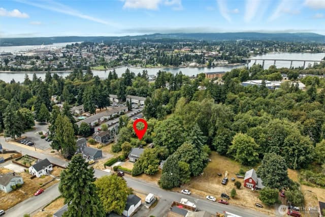 Property photo for 2217 Winfield Avenue, Bremerton photo 2