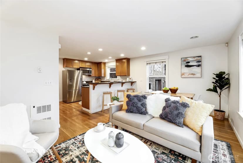 Property photo for 1508 12th Avenue S #b, Seattle photo 6