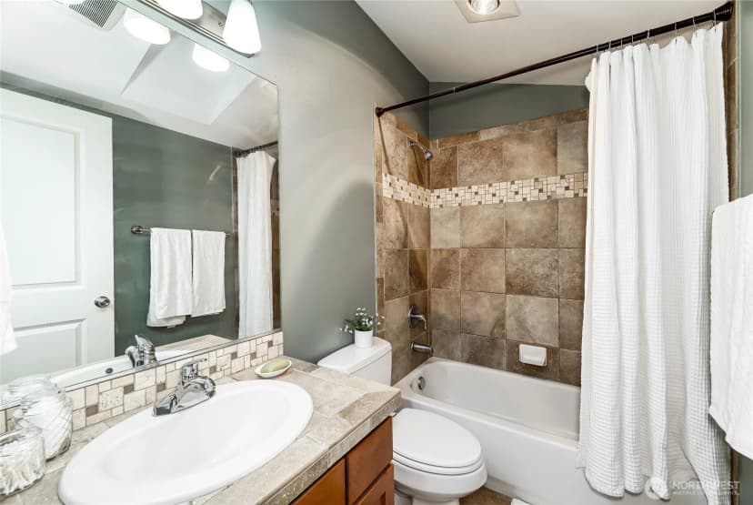 Property photo for 1508 12th Avenue S #b, Seattle photo 18