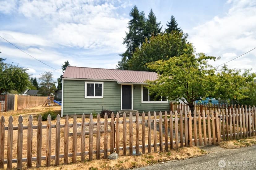 Property photo for 1310 Johnson Road, Centralia photo 27