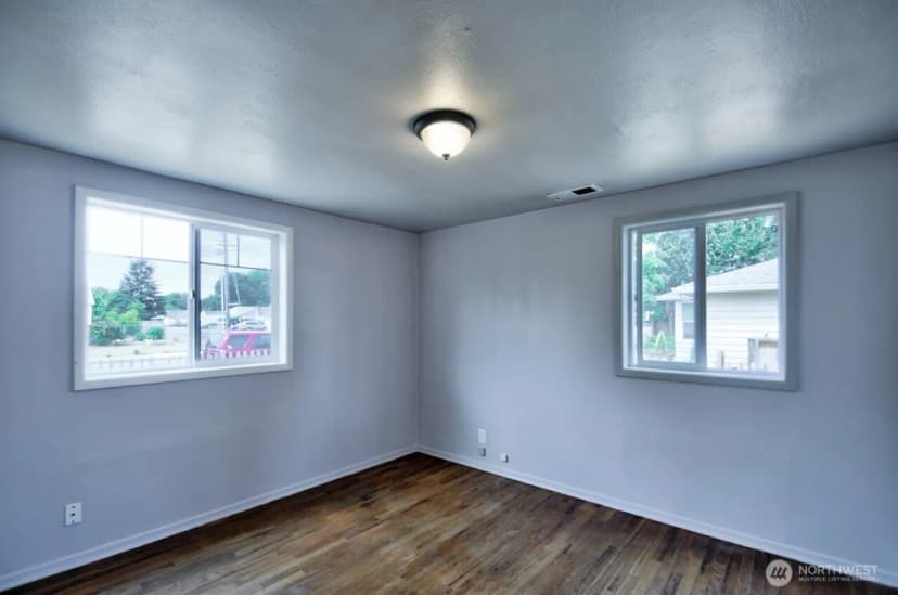 Property photo for 1310 Johnson Road, Centralia photo 15