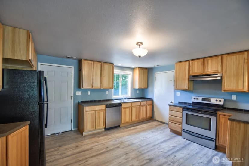 Property photo for 1310 Johnson Road, Centralia photo 7