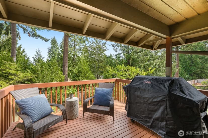 Property photo for 820 W Sunset Way, Issaquah photo 10
