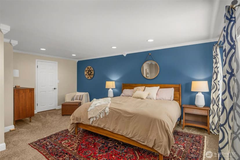 Property photo for 820 W Sunset Way, Issaquah photo 16