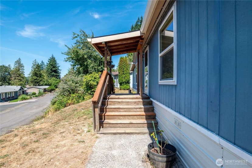 Property photo for 314 Holly Boulevard, Kalama photo 3