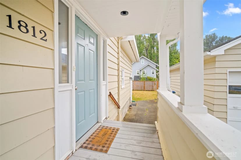 Property photo for 1812 Maryland Street, Bellingham photo 7
