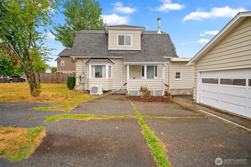 Property photo for 1812 Maryland Street, Bellingham photo 5