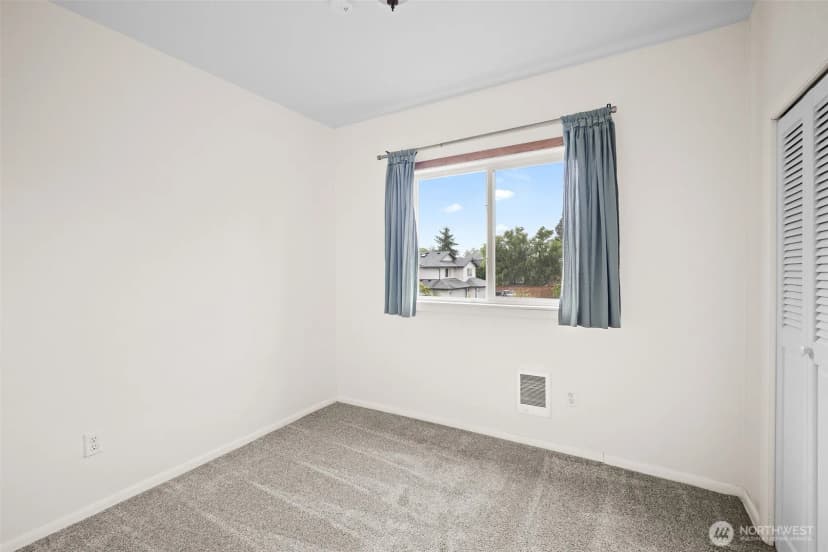 Property photo for 1812 Maryland Street, Bellingham photo 15