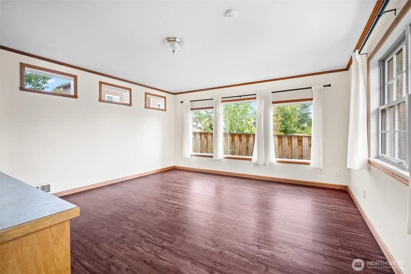 Property photo for 1812 Maryland Street, Bellingham photo 31