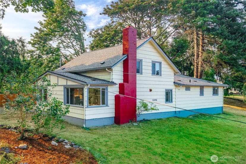 Property photo for 1242 Lidstrom Road E, Port Orchard photo 23