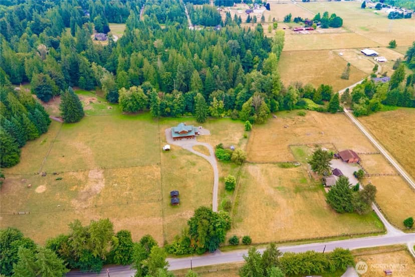 Property photo for 30225 Se 384th Street, Enumclaw photo 5