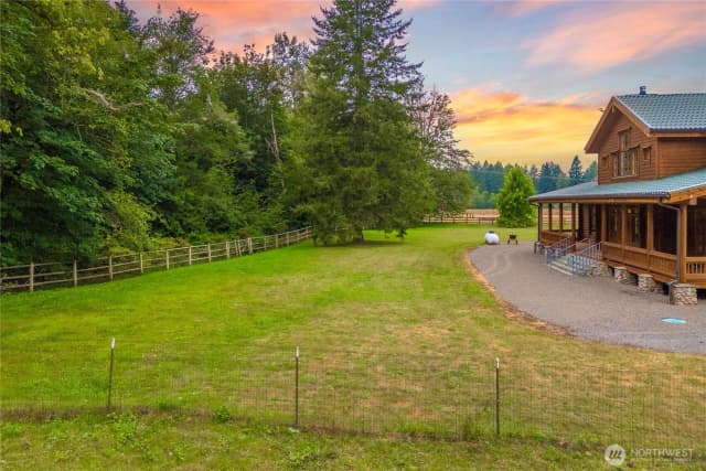 Property photo for 30225 Se 384th Street, Enumclaw photo 4